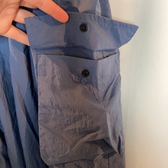 📚Nike Sportswear Icon Clash Women's Woven Pants - Picture 12 of 16